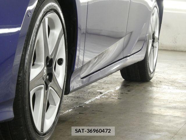 Toyota PRIUS 2016-07 8884219-6