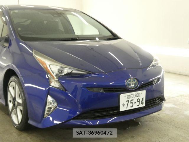 Toyota PRIUS 2016-07 8884219-7