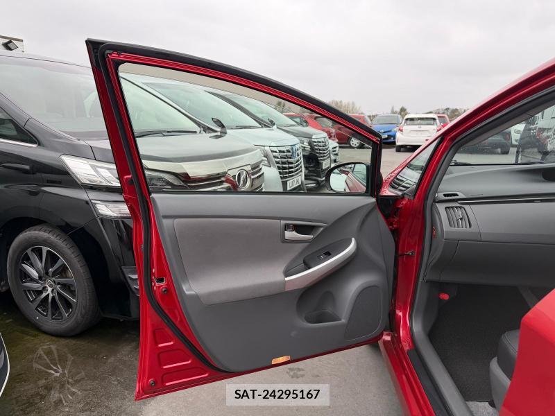 Toyota PRIUS 2011-03 1297042-10