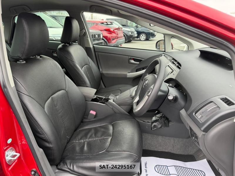 Toyota PRIUS 2011-03 1297042-13