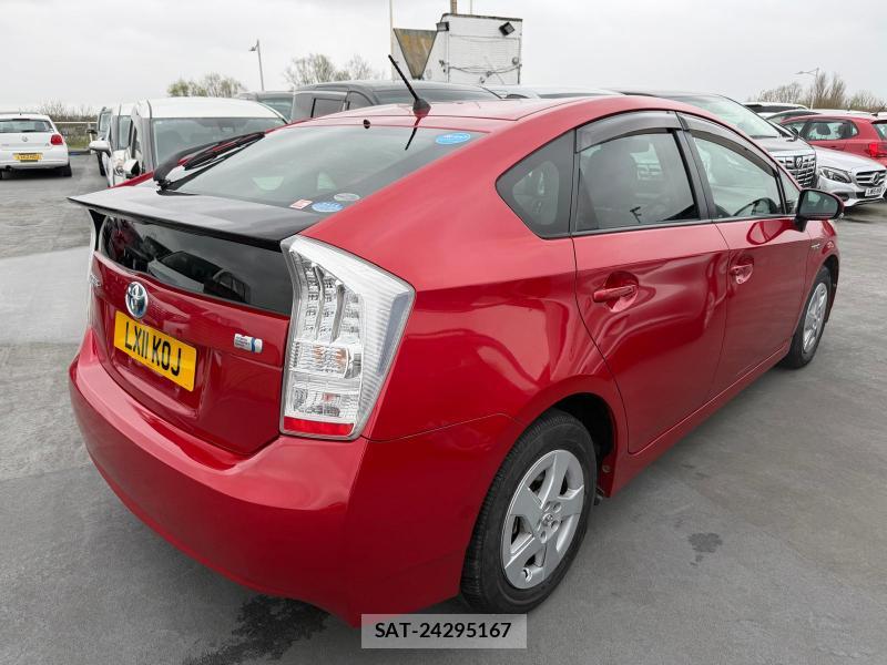 Toyota PRIUS 2011-03 1297042-5