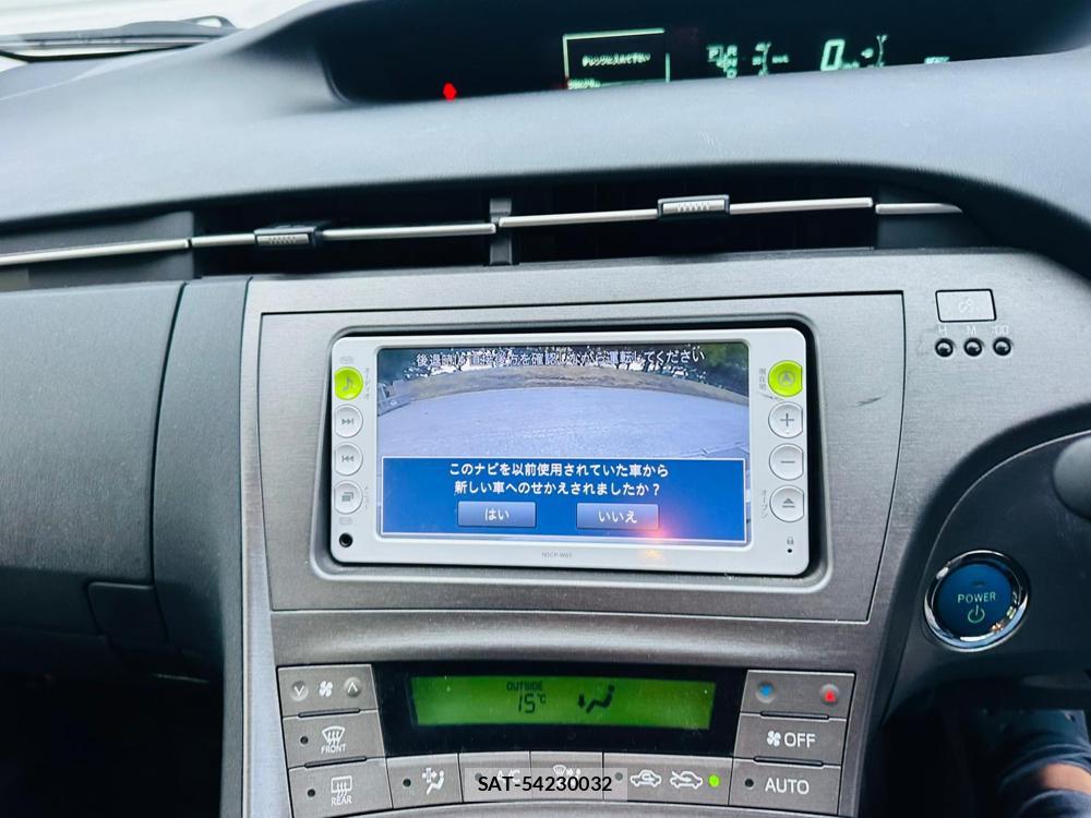 Toyota PRIUS 2012 6904588-17
