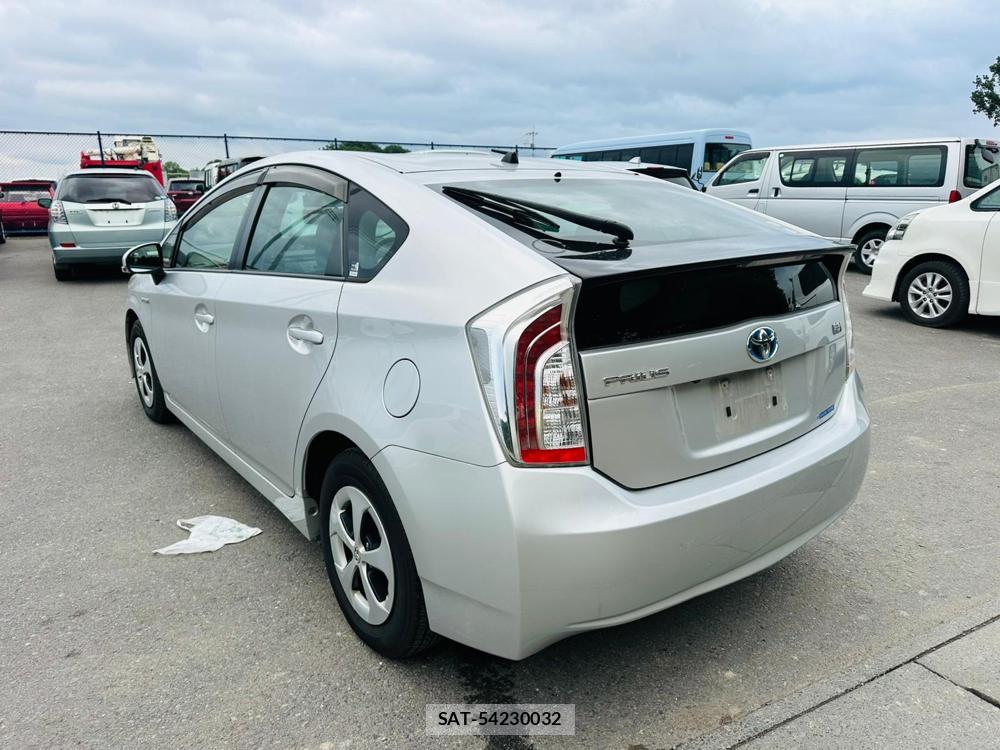 Toyota PRIUS 2012 6904588-2