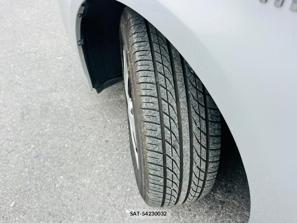 Toyota PRIUS 2012 6904588-30