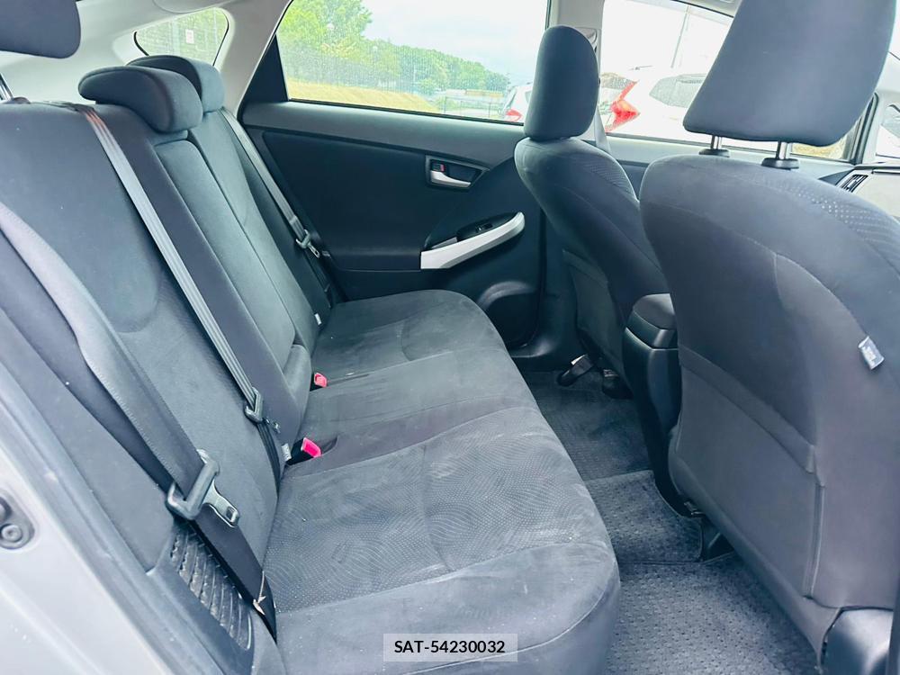 Toyota PRIUS 2012 6904588-8