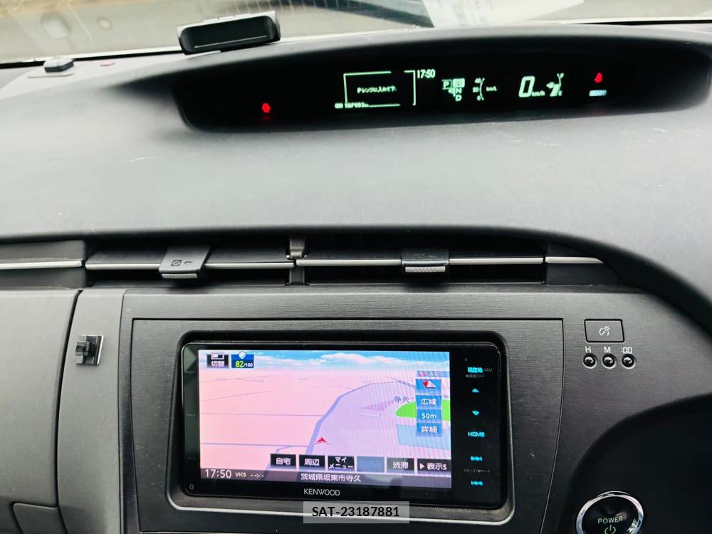 Toyota PRIUS 2010-06 7613152-17