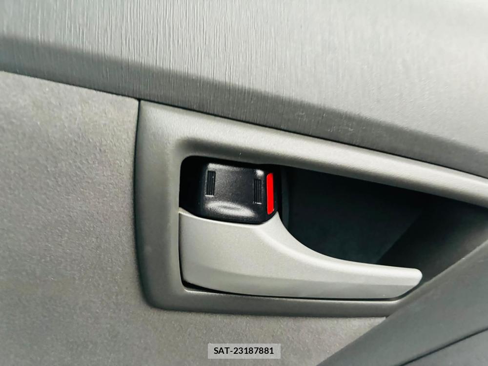 Toyota PRIUS 2010-06 7613152-21