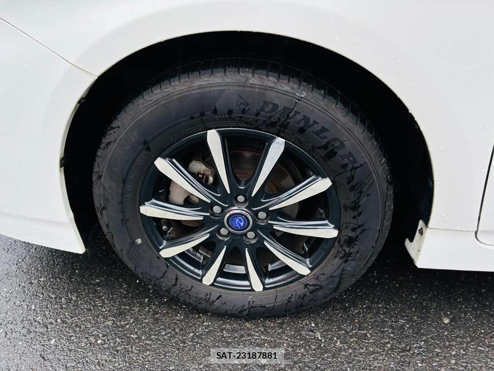 Toyota PRIUS 2010-06 7613152-28