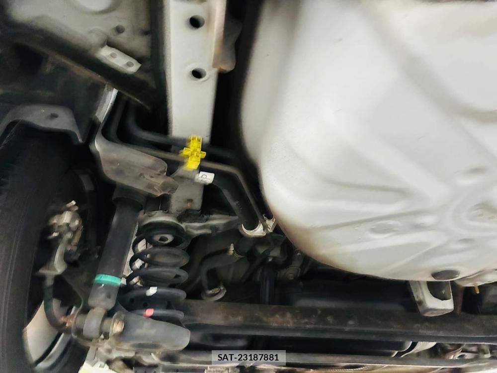 Toyota PRIUS 2010-06 7613152-34