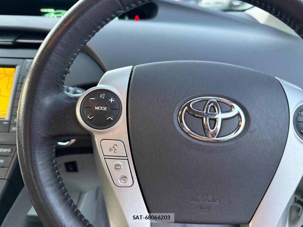 Toyota PRIUS 2010-12 1295222-15