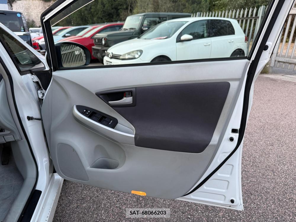 Toyota PRIUS 2010-12 1295222-26
