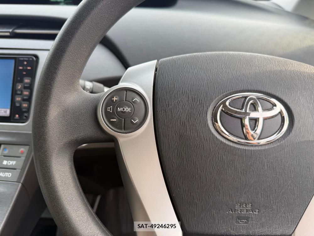 Toyota PRIUS 2012-03 1797345-16