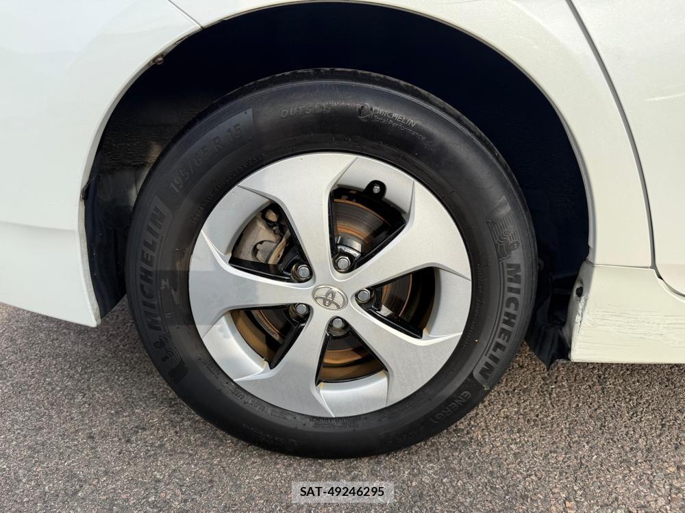 Toyota PRIUS 2012-03 1797345-32
