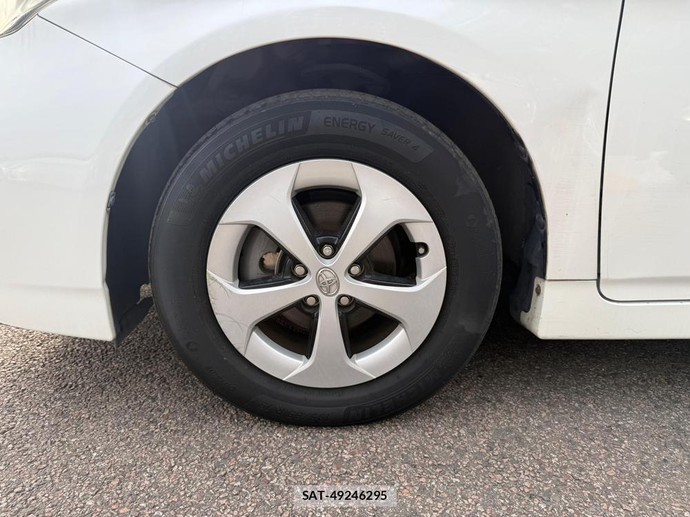 Toyota PRIUS 2012-03 1797345-34