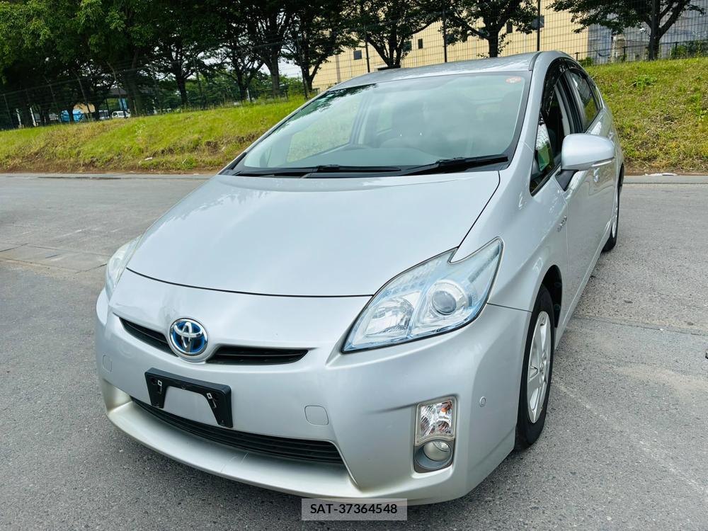 Toyota PRIUS 2011-06 8112290-0