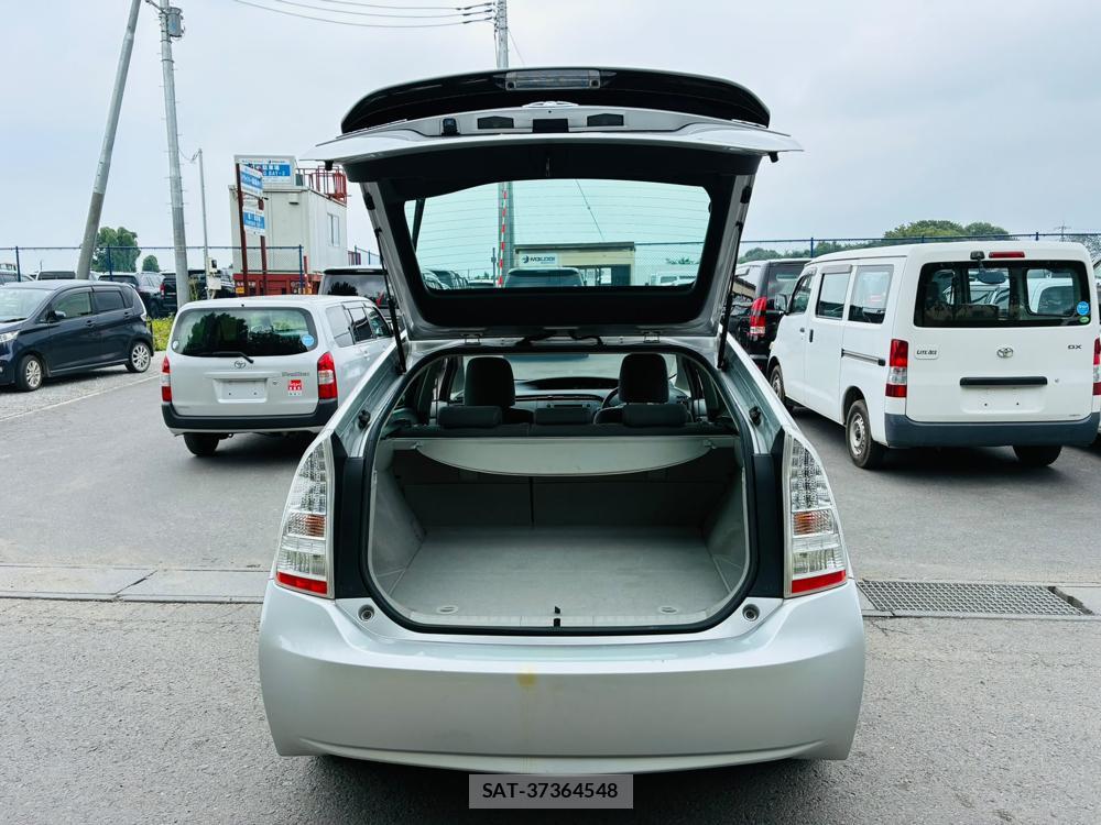 Toyota PRIUS 2011-06 8112290-25