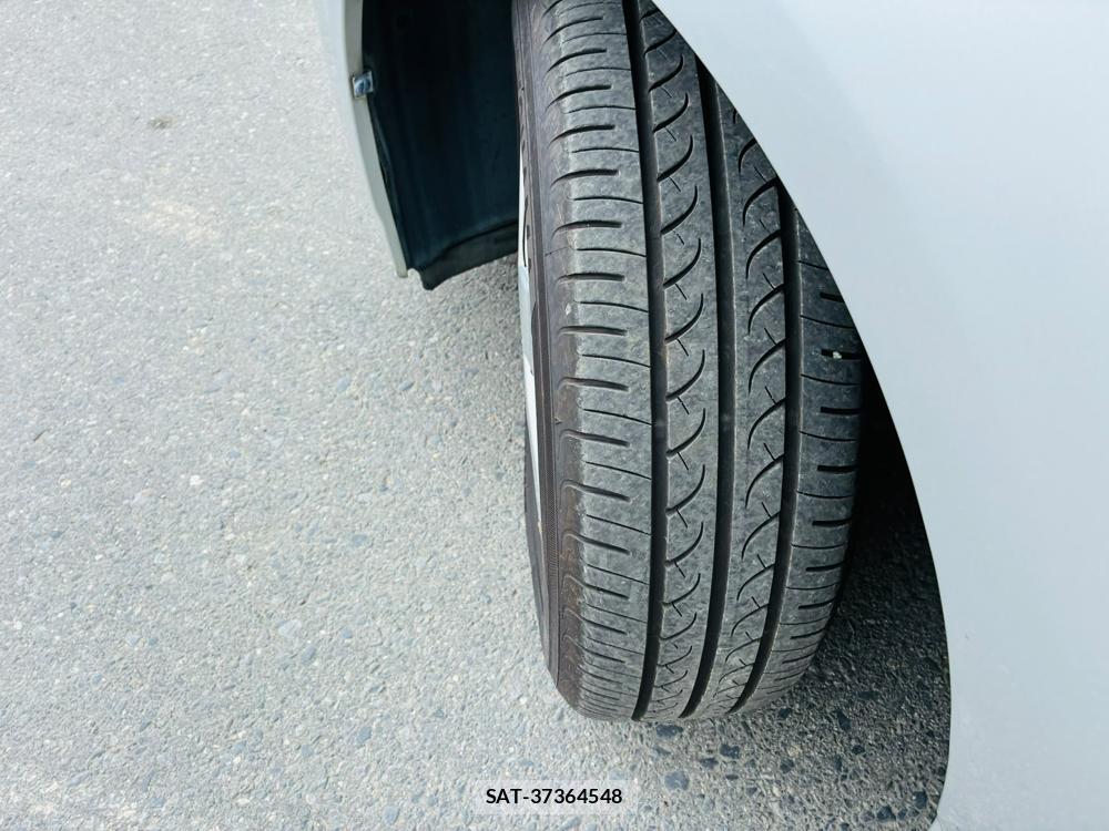 Toyota PRIUS 2011-06 8112290-30
