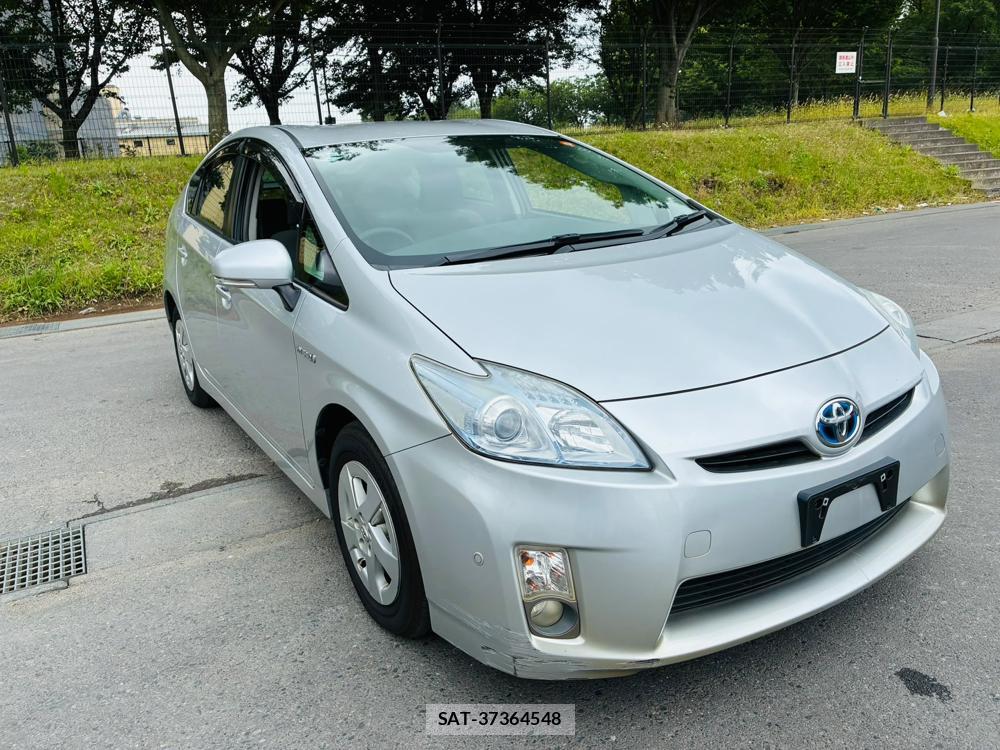 Toyota PRIUS 2011-06 8112290-6