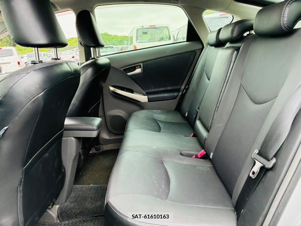 Toyota PRIUS 2011/07 8173291-9