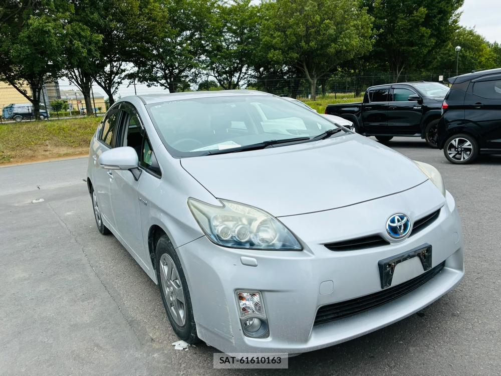 Toyota PRIUS 2011/07 8173291-6