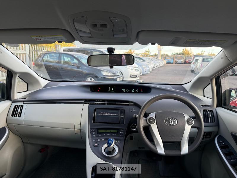 Toyota PRIUS 2010-07 1183996-18