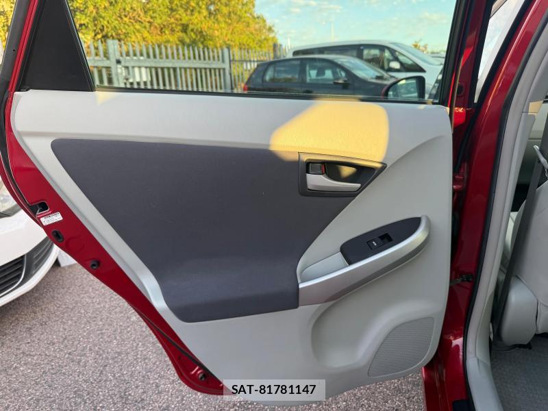 Toyota PRIUS 2010-07 1183996-32