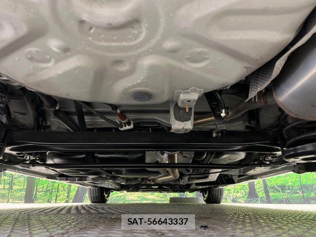 Toyota PRIUS ALPHA 2015-03 1004009-18