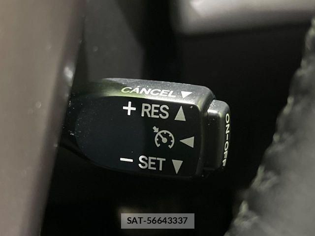 Toyota PRIUS ALPHA 2015-03 1004009-5