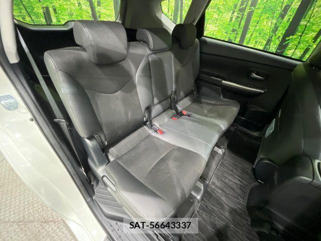 Toyota PRIUS ALPHA 2015-03 1004009-8
