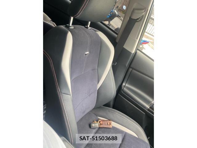 Toyota PRIUS ALPHA 2015-05 1169449-14
