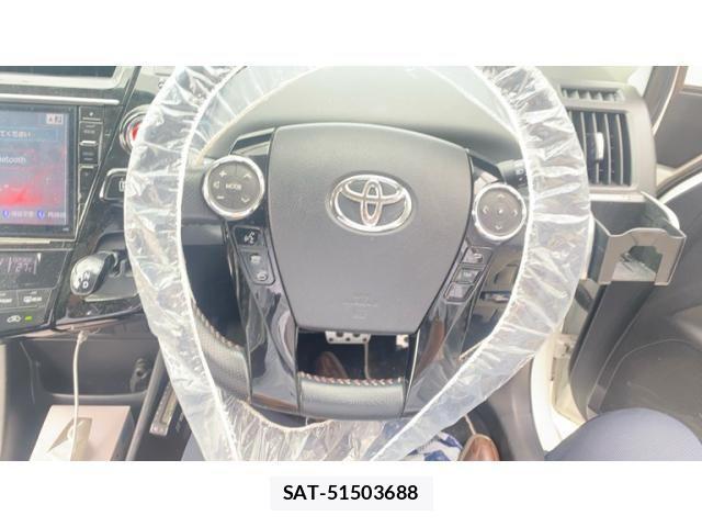 Toyota PRIUS ALPHA 2015-05 1169449-16
