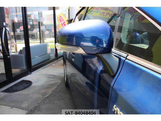Toyota PRIUS ALPHA 2013-07 1204497-8