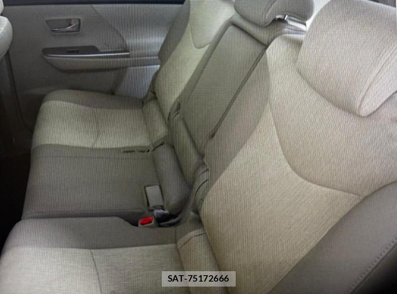 Toyota PRIUS ALPHA 2020 1295224-5