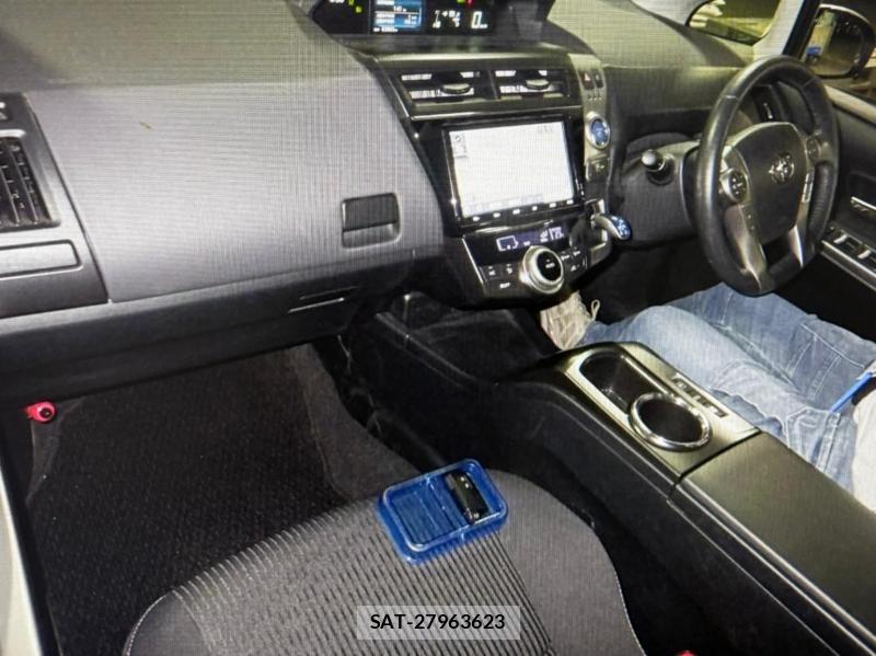 Toyota PRIUS ALPHA 2019 1297109-4