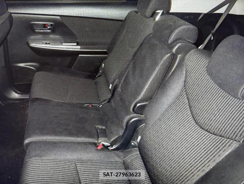 Toyota PRIUS ALPHA 2019 1297109-5