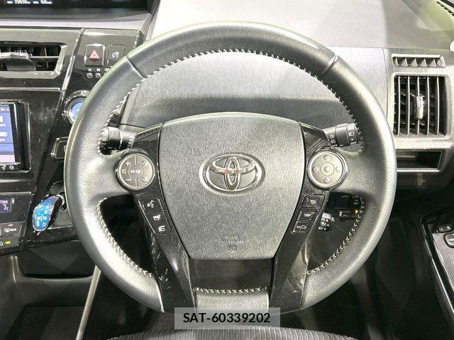 Toyota PRIUS ALPHA 2016-09 1489797-10