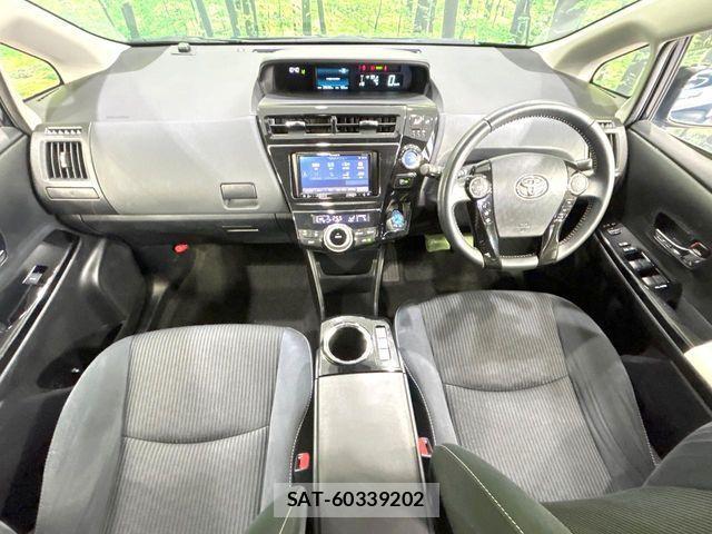 Toyota PRIUS ALPHA 2016-09 1489797-1