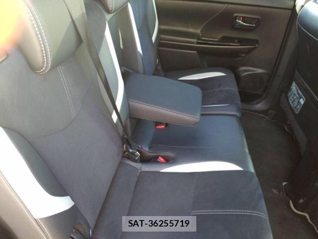 Toyota PRIUS ALPHA 2018-06 2317093-20