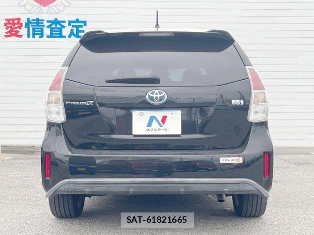 Toyota PRIUS ALPHA 2016-01 2447916-15