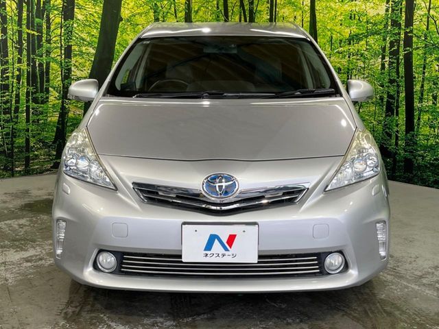 Toyota PRIUS ALPHA 2013-07 3680885-13