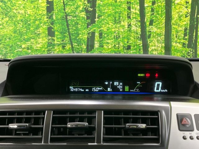 Toyota PRIUS ALPHA 2013-07 3680885-19