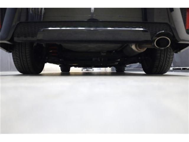 Toyota PRIUS ALPHA 2018-08 3680826-14