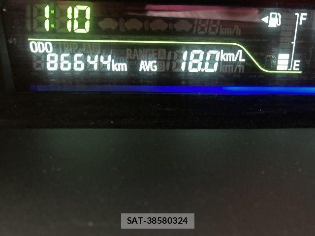 Toyota PRIUS ALPHA 2013-02 3935458-27