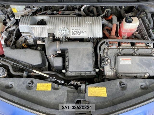Toyota PRIUS ALPHA 2013-02 3935458-28