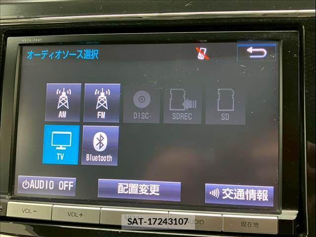 Toyota PRIUS ALPHA 2014-11 4140486-5