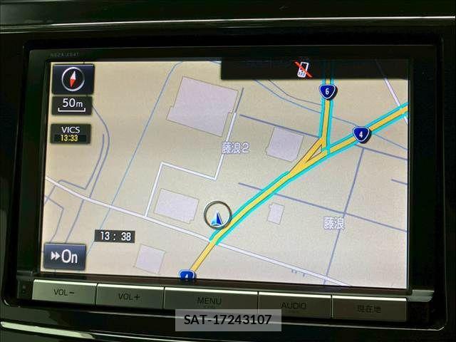 Toyota PRIUS ALPHA 2014-11 4140486-6