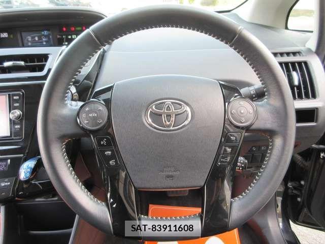 Toyota PRIUS ALPHA 2016-11 4329661-13