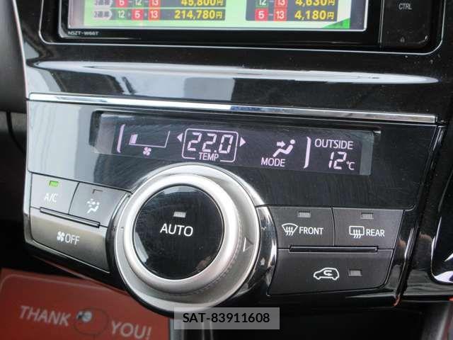 Toyota PRIUS ALPHA 2016-11 4329661-19