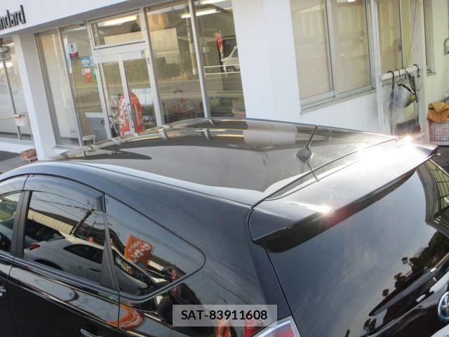 Toyota PRIUS ALPHA 2016-11 4329661-25