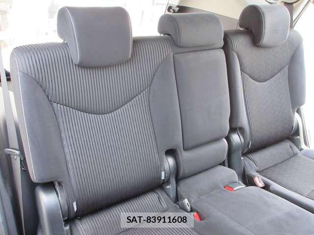 Toyota PRIUS ALPHA 2016-11 4329661-8